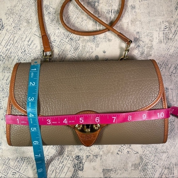 Dooney & Bourke All Weather Leather  Pochette  Model R77 Cavalry Collection - Picture 12 of 13